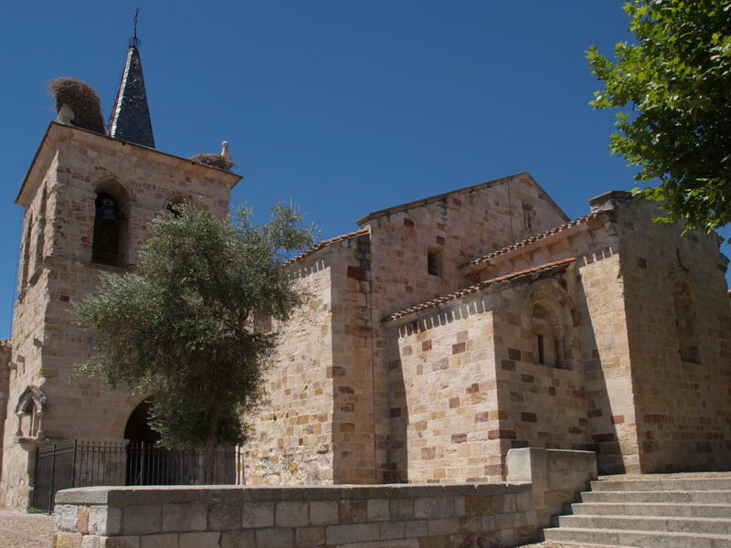 TEMPLO DESDE EL SURESTE